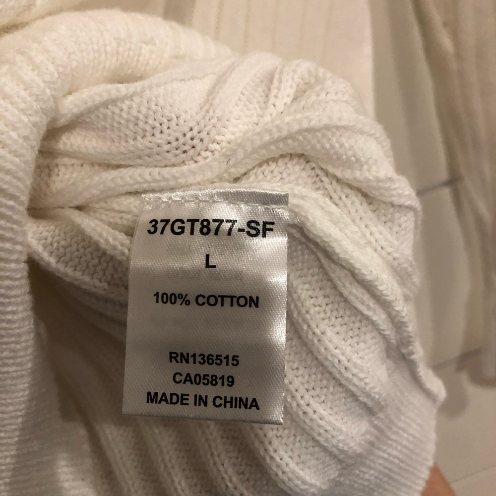 White Ribbed Crew Neck Sweater - Picture 6 of 7